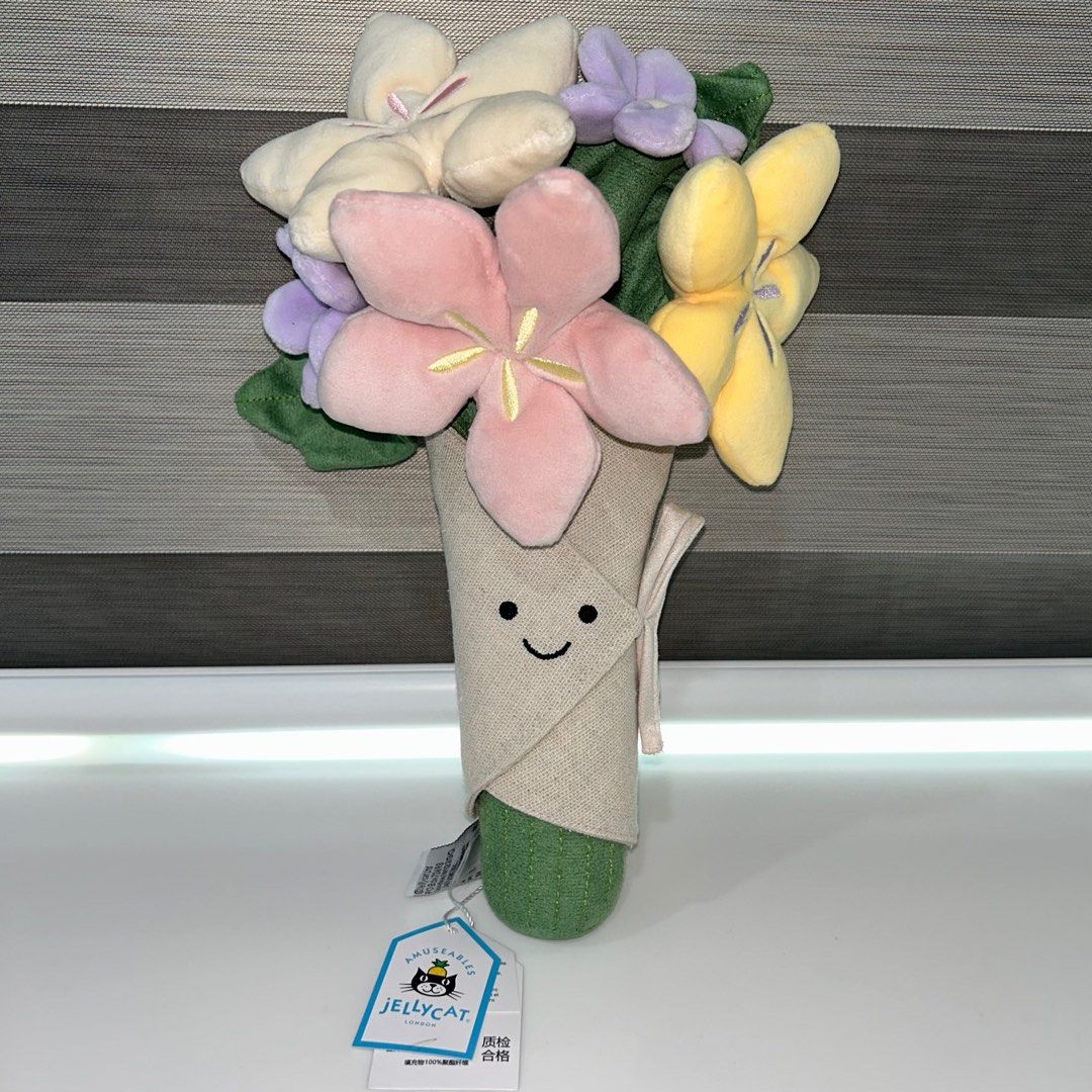 INSTOCK] BNWT Jellycat Amuseable Bouquet of Flowers, Hobbies