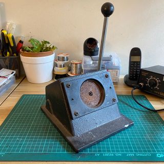 Blank button Badge button pin recycle use for display magnet sheet ...