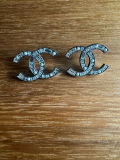 (Category: ) located in . Submitted by chanellover08 (Listing ID 1325629472, Image 1). Description: .