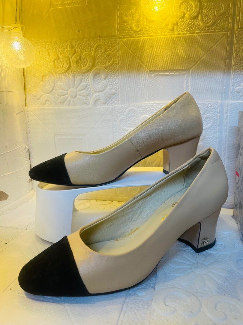 block heel chanel tan and black heels