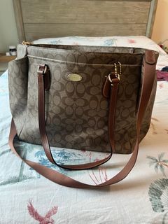 (Category: ) located in . Submitted by neha29 (Listing ID 1325667084, Image 1). Description: .