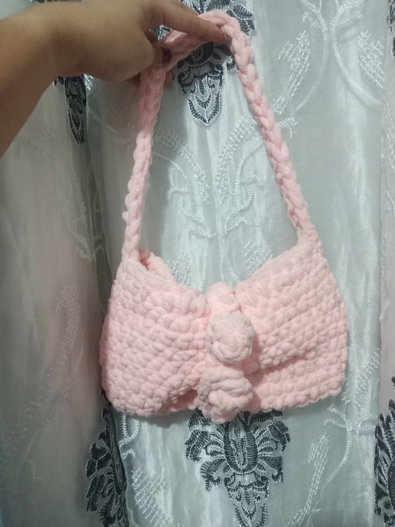 Crochet custom made bag (Category: Shoulder Bags) located in Cavite. Submitted by imdgrce (Listing ID 1325745467, Image 2). Description: Ribbon Design bag NO FLAWS, need some cleaning lang SELLERS FAVE!! GOOD FOR KIKAYS.