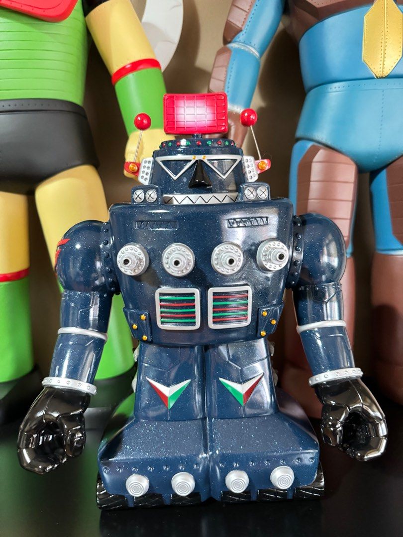 CTG Toy Japan SOGO Robot Sofubi, Toys & Collectibles, Figurines