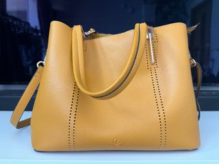 （分類：）位於 。 由 serina9906 提交（商品編號 1325669857，圖片 1）。簡介： 。
