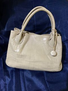 (Kategori: ) berada di . Dikirim oleh fiotoko (ID iklan 1325667680, Gambar 1). Deskripsi: .