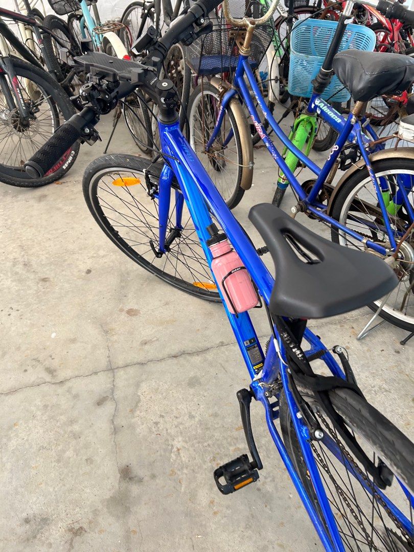 GIANT ESCAPE 3 S size WITH KICKSTAND UPGRADED STEM BOTTLE CAGE