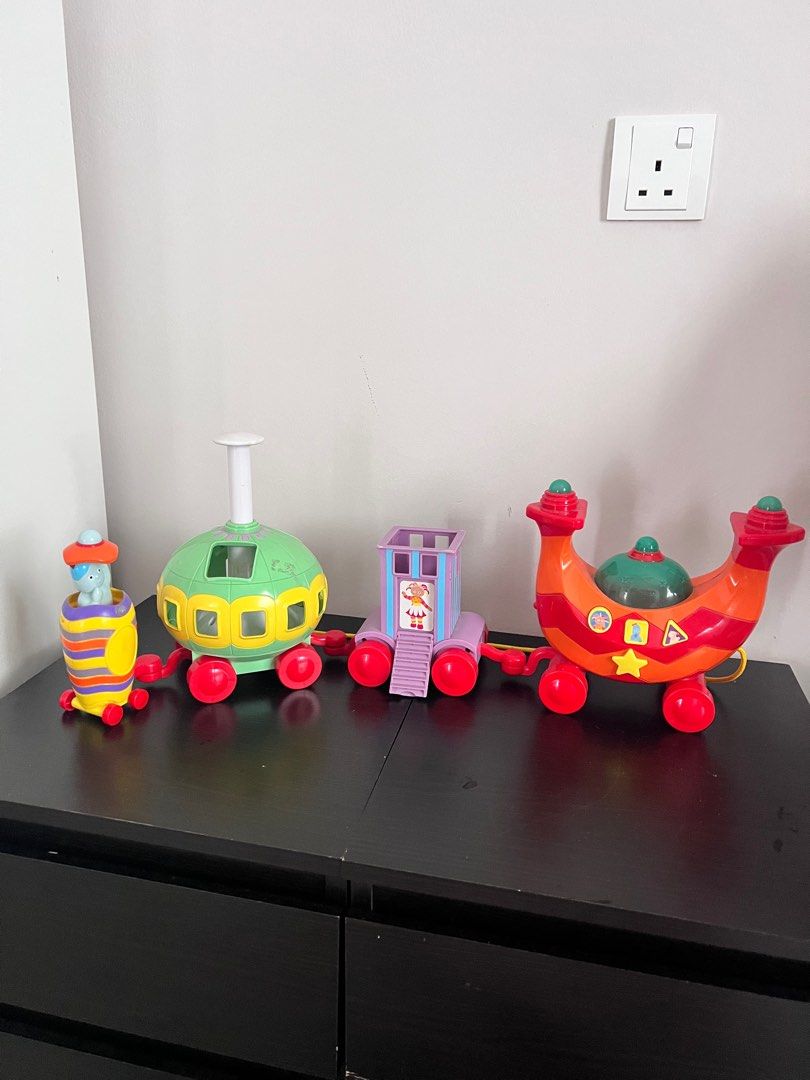 In the night garden ninky nonk pull along toy