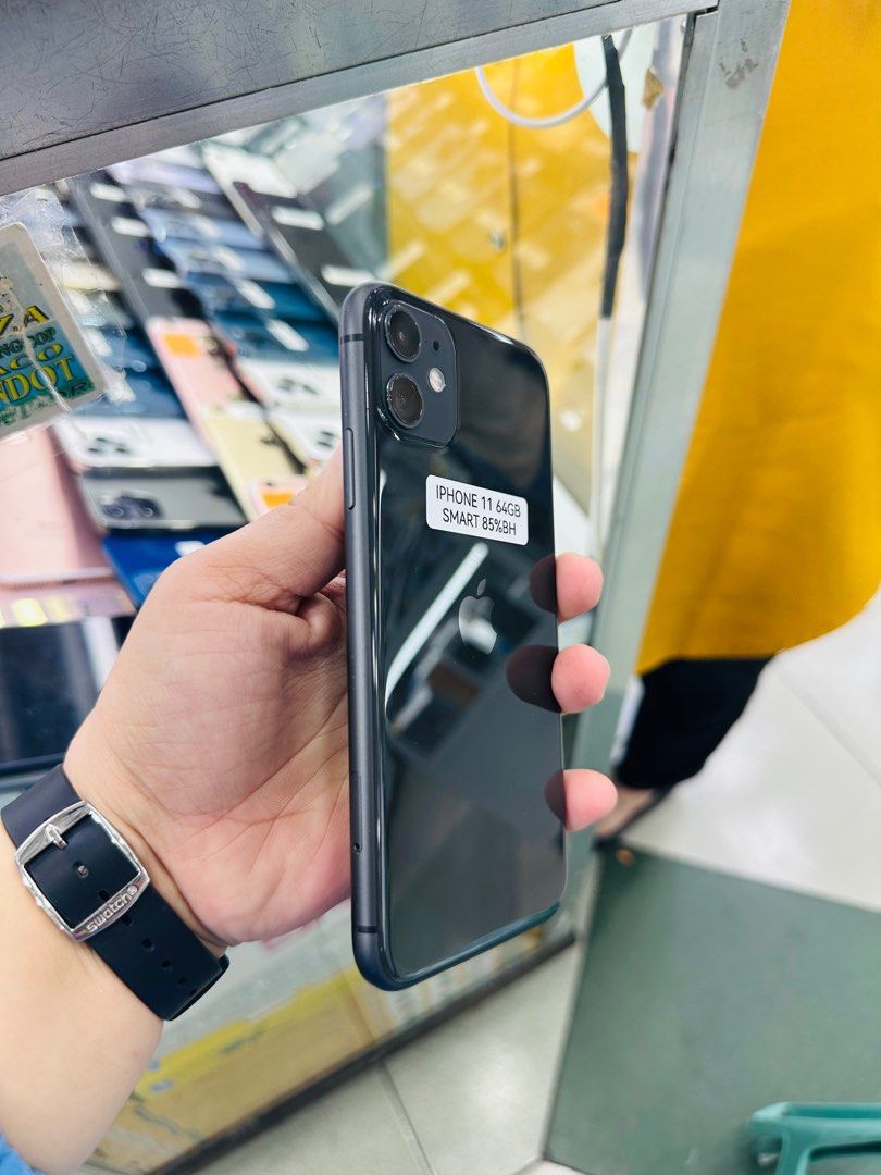 Iphone 11 64gb Smartlocked 85% batt (Category: iPhone 11 Series) located in San Juan City. Submitted by javedsgadgetshop (Listing ID 1325781607, Image 3). Description: OPEN FOR INSTALLMENT VIA CREDIT CARD/GGIVES/SPAY/BILLEASE & SWAP/TRADE-IN! BUY AND SELL! Quick Specs : Iphone 11 •64gb •NTC Variant •85% batt health •Smartlocked •95% Smoothness •No hidden issue | No Repaired •100% Authentic | Not Refurbished •w/ OEM Charger & store warranty ❣️ - s