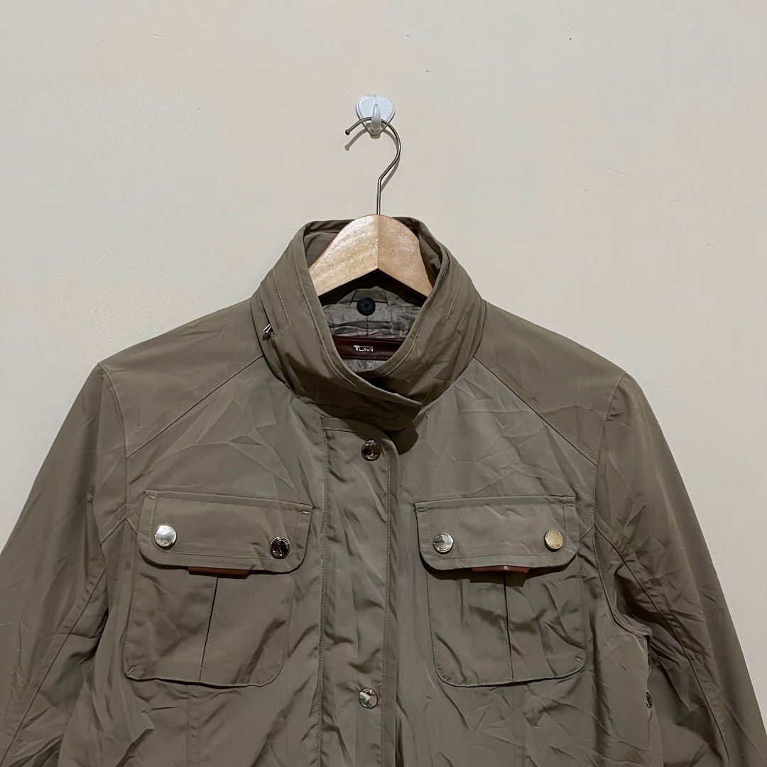 Jaket Tumi Beige Polyster Jacket luxury multiple pocket