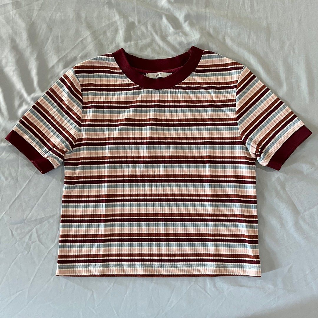 just g ribbed shirt with stripes (Category: Shirts) located in Manila. Submitted by basicbaguette (Listing ID 1325641103, Image 1). Description: cutest striped shirt from just g quality fabric cut is a slightly cropped shoulders: 15” length: 18”.