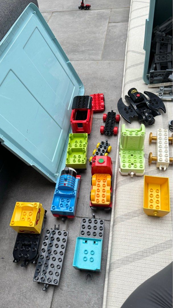 Lego duplo 1000 pieces hotsell