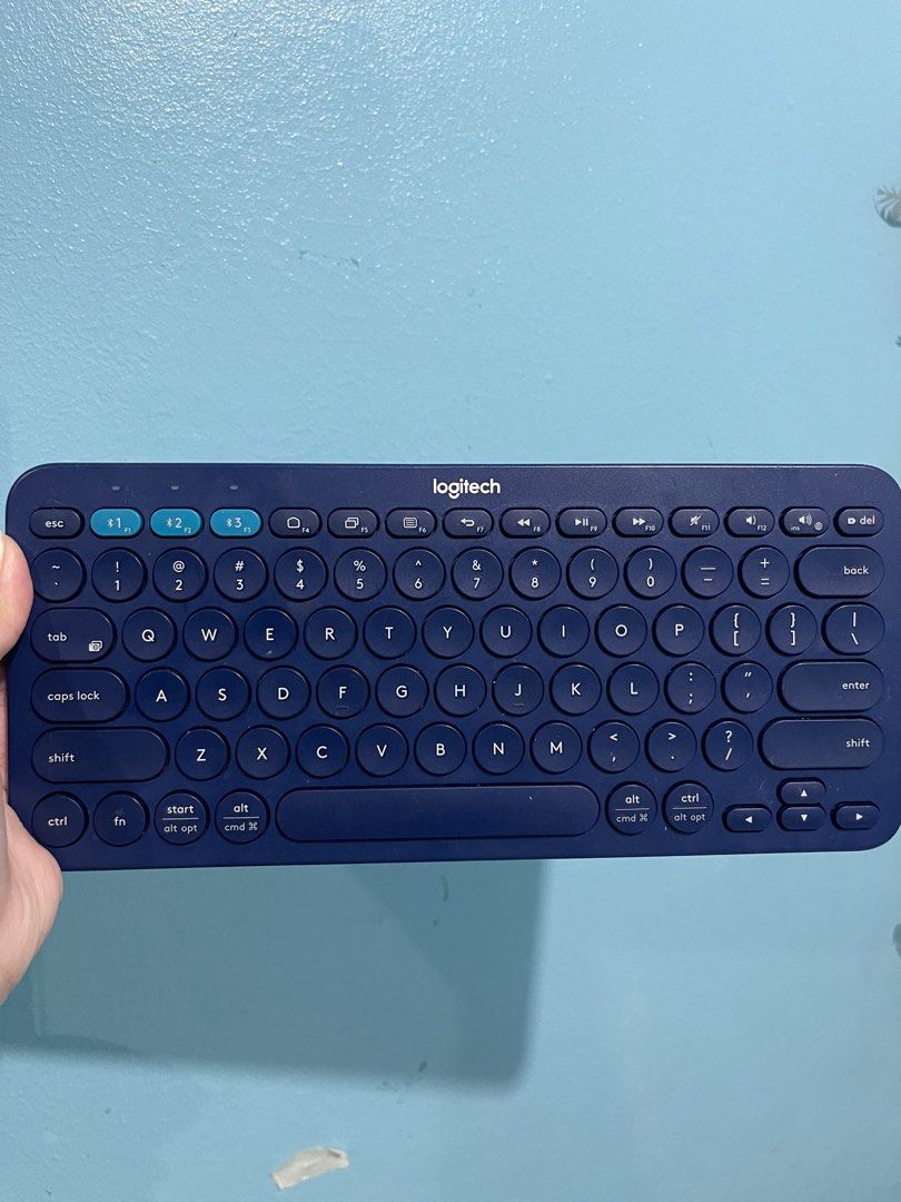Logitech K380 Keyboard (Blue) (Category: Computer Keyboard) located in Caloocan City. Submitted by chloekassa04 (Listing ID 1325647712, Image 1). Description: — Lightly Used — No Box — No issues.