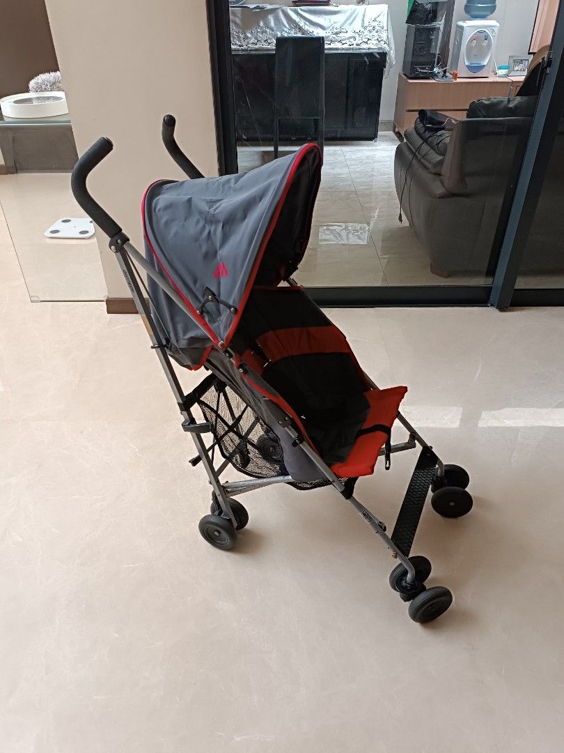 MacLaren Daytripper Stroller Folding Lightweight Umbrella Lipat