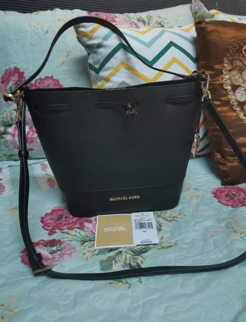 MK Trista bucket bag