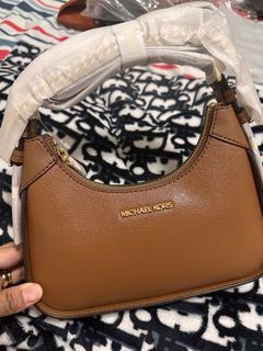 MK Wilma Small Brand New