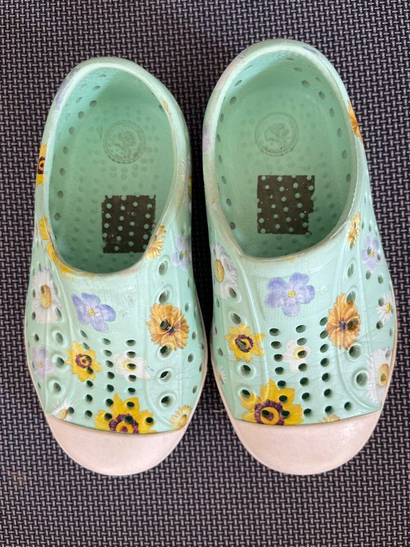 Native floral shoes clearance