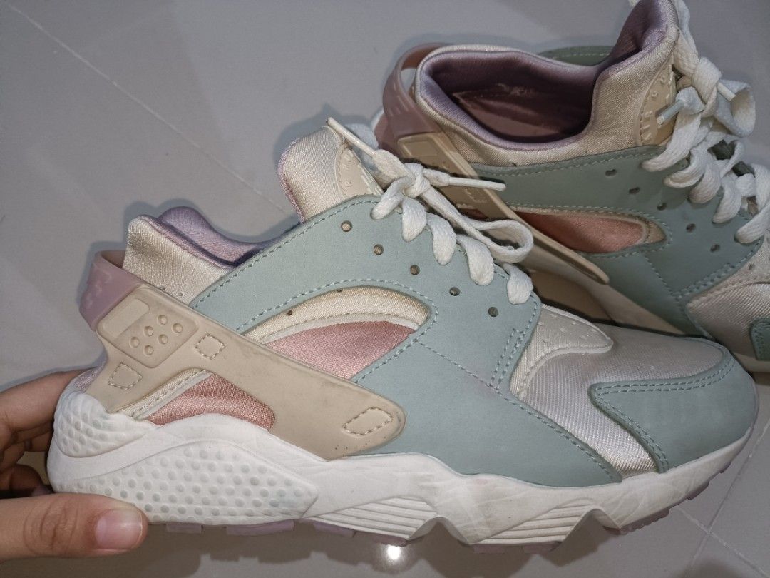 NIKE AIR HUARACHE EUR 38 INSOLE 24 CM Fesyen Wanita Sepatu di Carousell