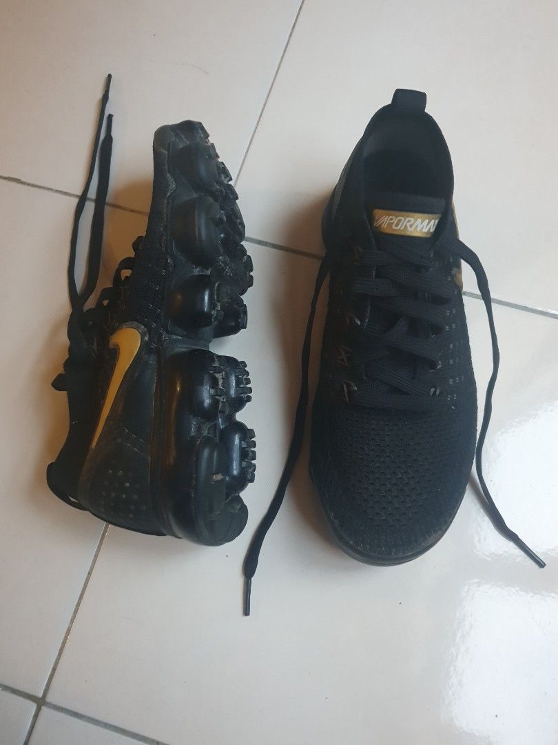 Air vapormax flyknit 2 black/metallic gold women's shoe outlet