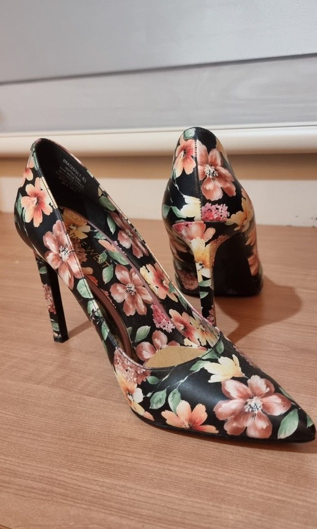 Nine west floral pumps best sale
