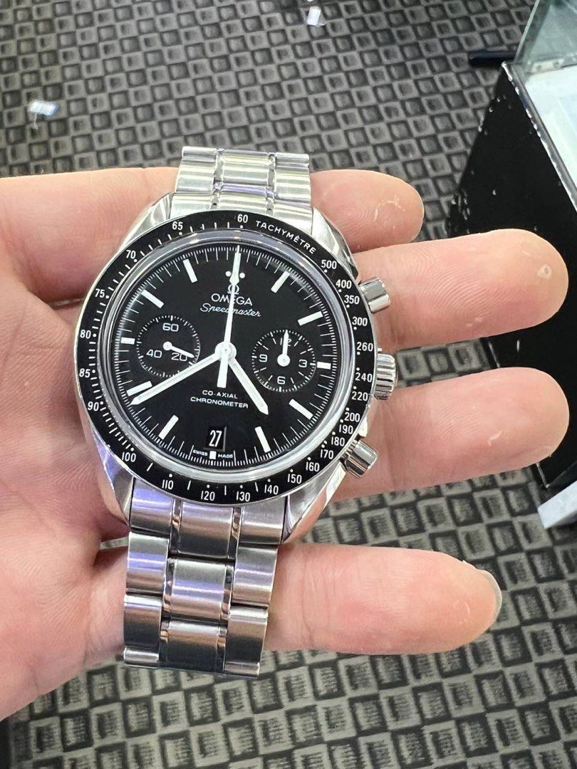 OMEGA SPEEDMASTER SWISS MADE CALIBRE 9300 AUTOMATIC CHRONOGRAPH