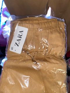 (Category: ) located in . Submitted by yenyoo.__ (Listing ID 1325707270, Image 1). Description: .