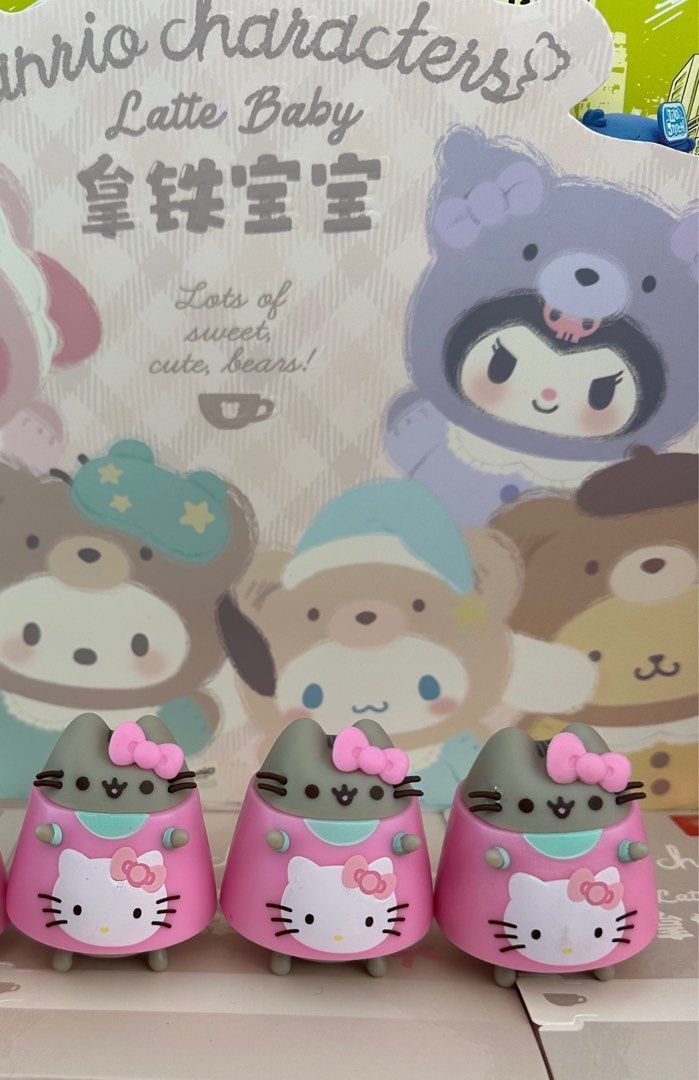 Hello Kitty X Pusheen Surprise Squishy Figure [Donut Hello Kitty