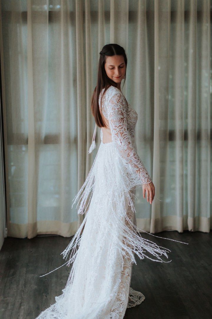 RENT Wedding Dress for RENT for a tall bride, Women's Fashion, Dresses & Sets, Evening Dresses & Gowns on Carousell RENT Wedding Dress for RENT for a tall bride, Women's Fashion, Dresses & Sets, Evening Dresses & Gowns on Carousell