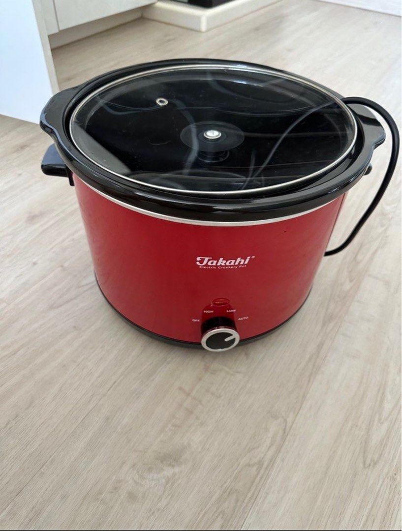 Takahi slow cooker 5.5l TV Home Appliances Kitchen Appliances Cookers on Carousell