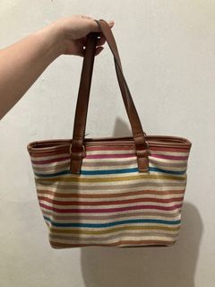 (Kategori: ) berada di . Dikirim oleh abcdddv (ID iklan 1325721025, Gambar 1). Deskripsi: .