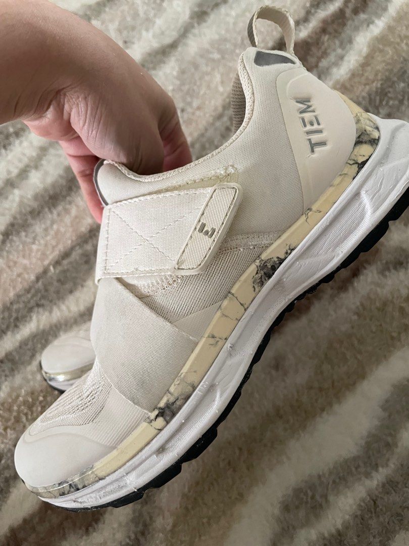 Tiem shoes spin cycling shoes Women s Fashion Footwear Sneakers on Carousell