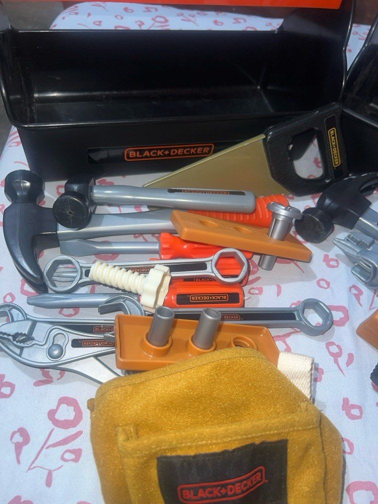 Toy tool set Black&Decker (Category: Kids Toys) located in Quezon City. Submitted by bigmomeh (Listing ID 1325689081, Image 2). Description: Two set of tools, authentic Black&Decker brand bought in US..