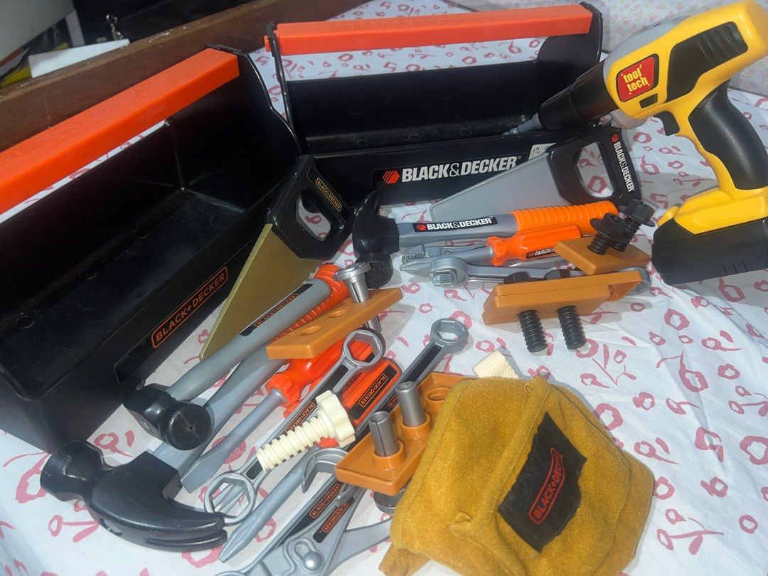 Toy tool set Black&Decker (Category: Kids Toys) located in Quezon City. Submitted by bigmomeh (Listing ID 1325689081, Image 1). Description: Two set of tools, authentic Black&Decker brand bought in US..