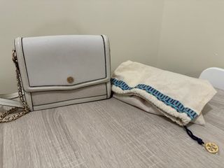 （分類：）位於 。 由 alohahello 提交（商品編號 1325759551，圖片 1）。簡介： 。