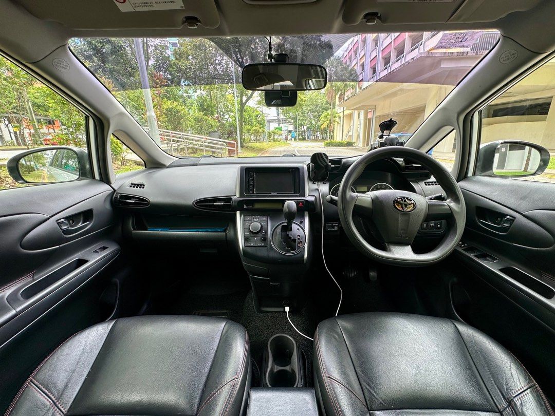 Toyota Wish 1.8A X for PHV/Personal Rental Grab Tada Ryde Gojek