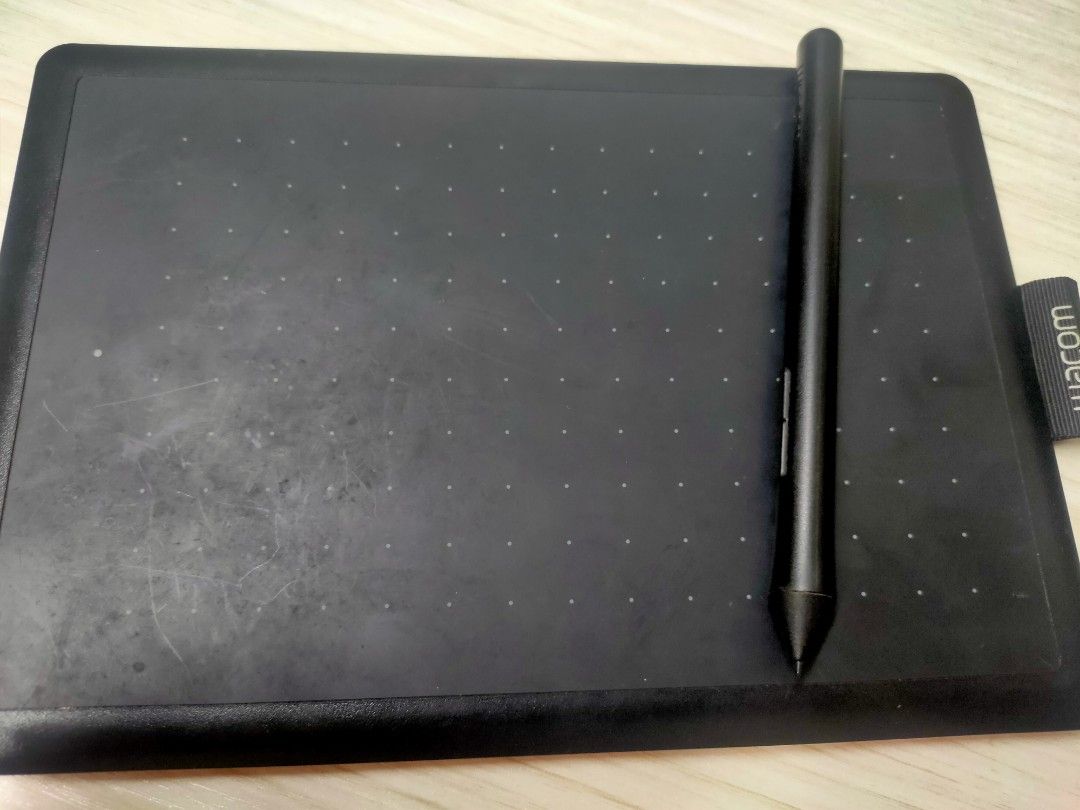 Wacom 2019 (Category: Mouse & Mousepads) located in Taguig. Submitted by chuck.krueger (Listing ID 1325764302, Image 2). Description: Wacom 2019 Drawing Pad Condition: 8/10 Negotiable No connector.