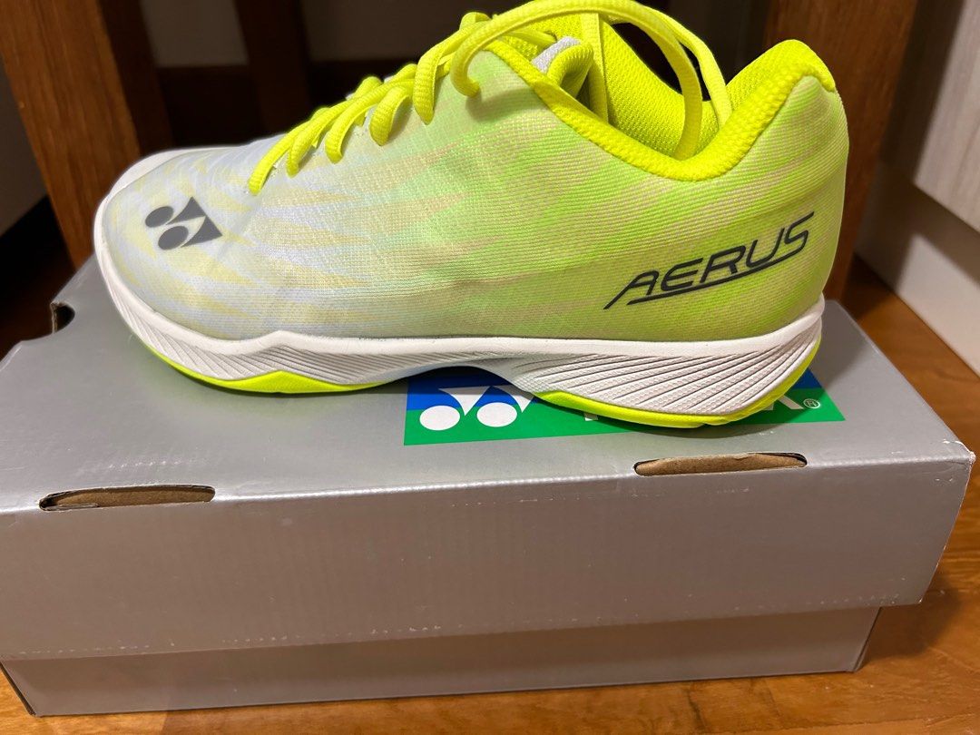 Yonex badminton shoes 217 online