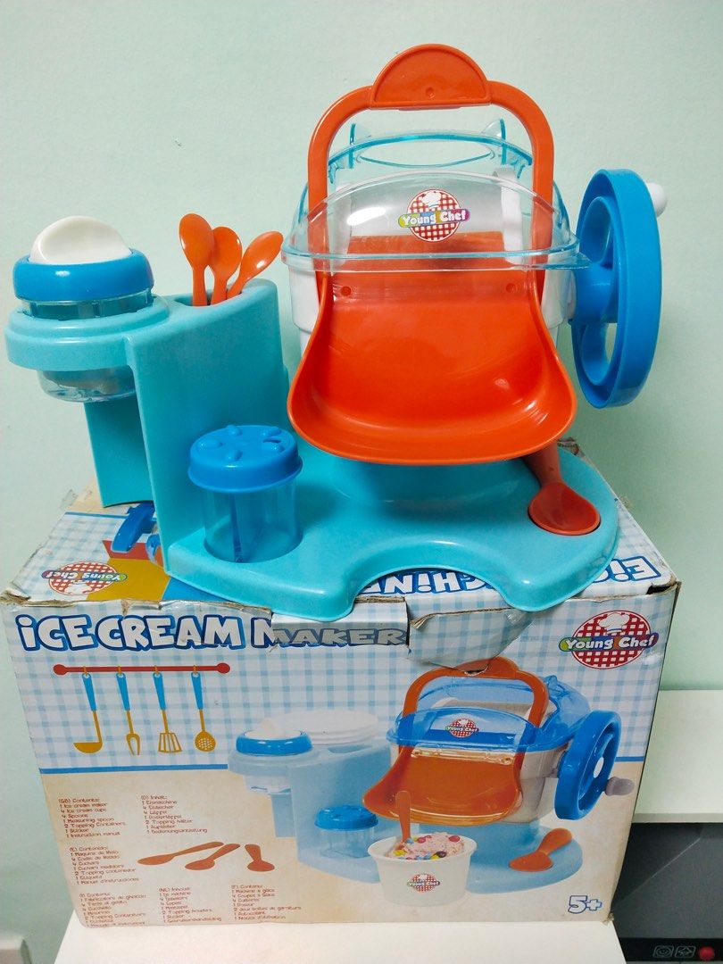 Young Chef Icecream maker Ice cream maker
