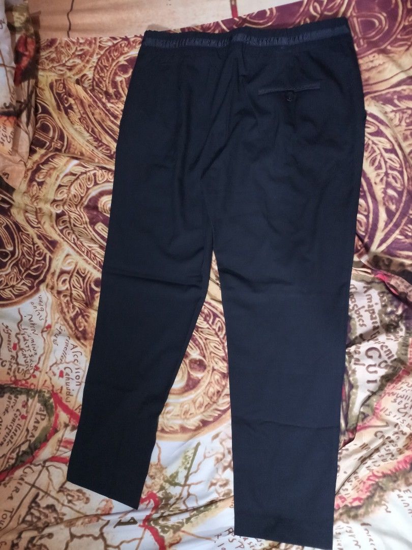 Zara basic (Category: Other Bottoms) located in Manila. Submitted by beachymee (Listing ID 1325631370, Image 1). Description: super duper nice in actual....