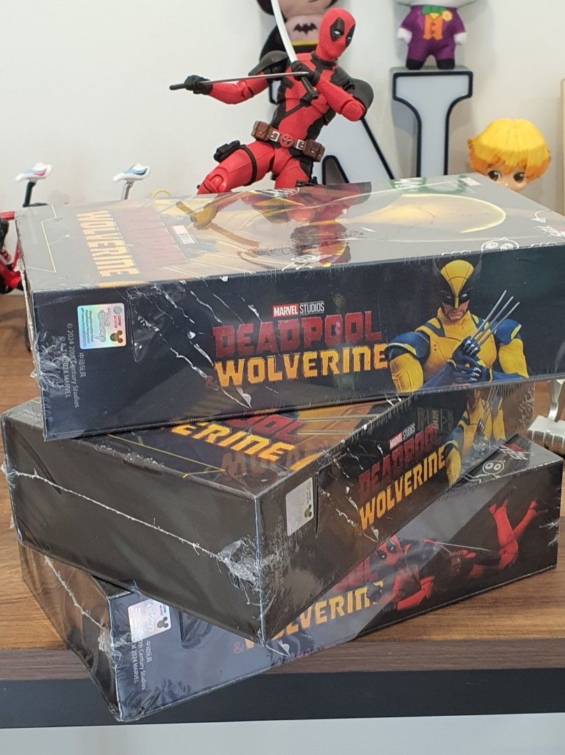 ZD Toys Wolverine 1/10th scale from Deadpool & Wolverine Movie, Hobbies ...