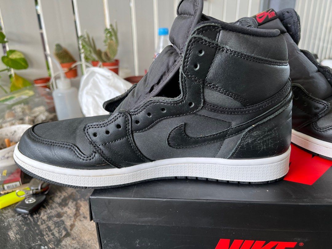 AJ 1 Satin Black Men s Fashion Footwear Sneakers on Carousell