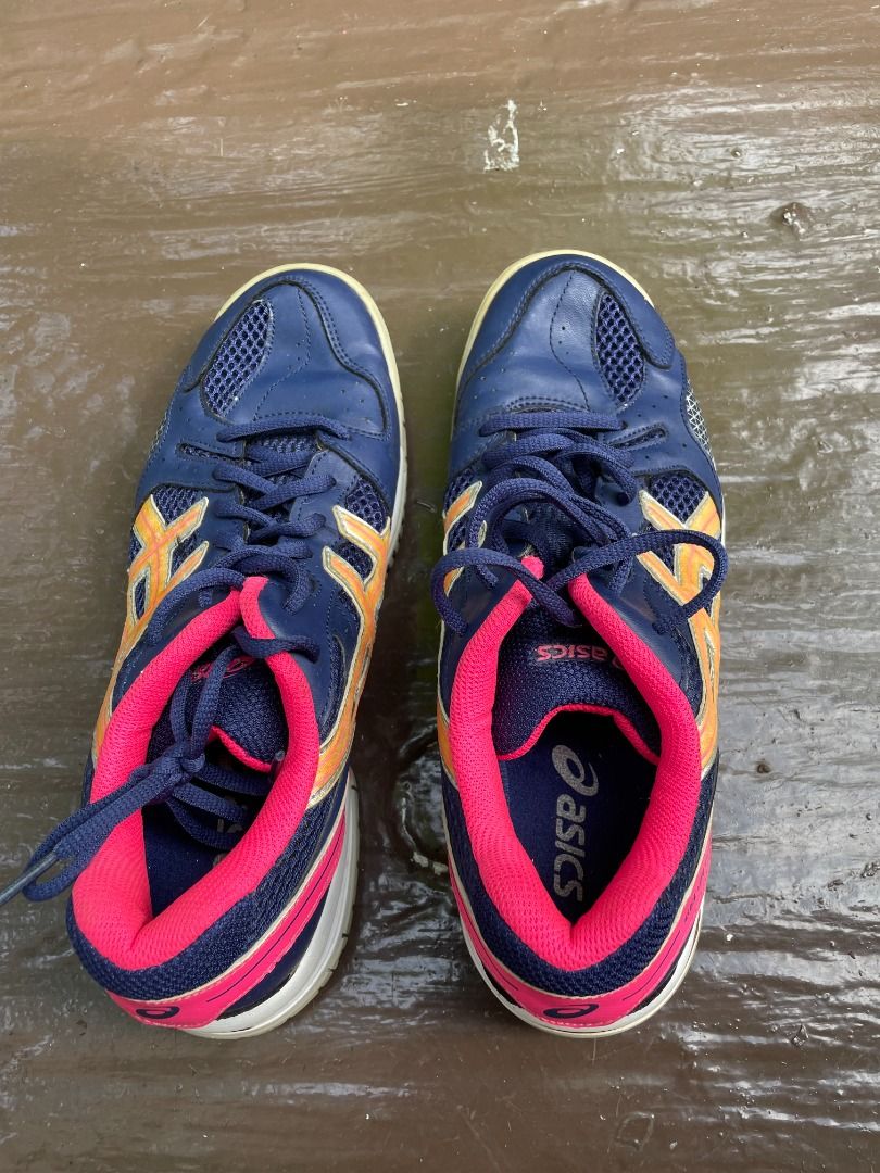 Asics gel pivot 9 cheap