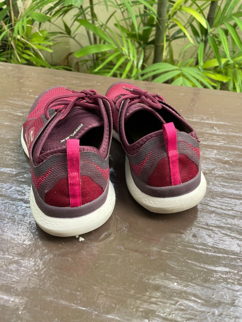 Skechers go flex goga max store