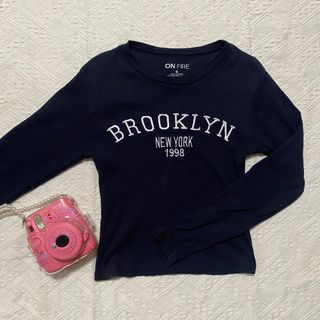 (Category: ) located in . Submitted by jiya_declutter (Listing ID 1325826907, Image 1). Description: .