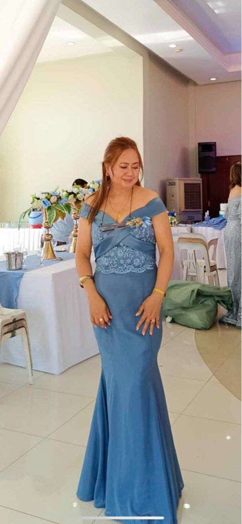 Blue gown (Category: Evening dresses & gowns) located in Pasig City. Submitted by sandybels (Listing ID 1325958727, Image 3). Description: Used once custom made gown .