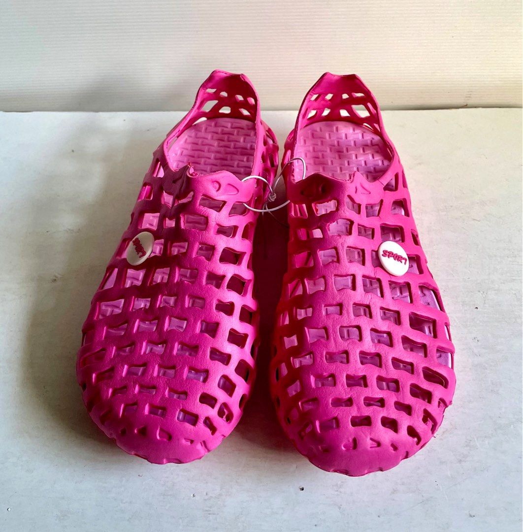 Ladies beach shoes clearance