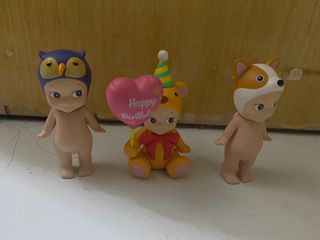 (Category: ) located in . Submitted by fuzinee (Listing ID 1325909569, Image 1). Description: .