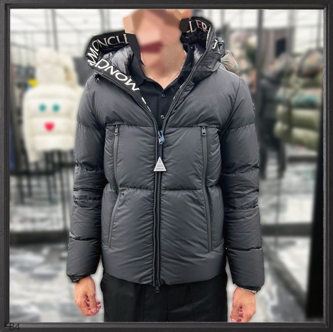 New moncler outlet