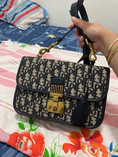 （分類：）位於 。 由 xyzzybell 提交（商品編號 1325883360，圖片 1）。簡介： 。