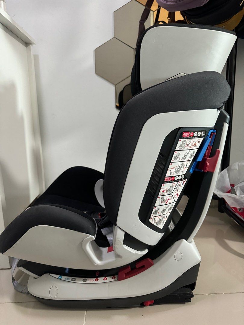 Chicco baby seat 025kg, Babies & Kids, Going Out, Car Seats on Carousell