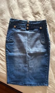 (Category: ) located in . Submitted by bonafidesales (Listing ID 1325967504, Image 1). Description: .